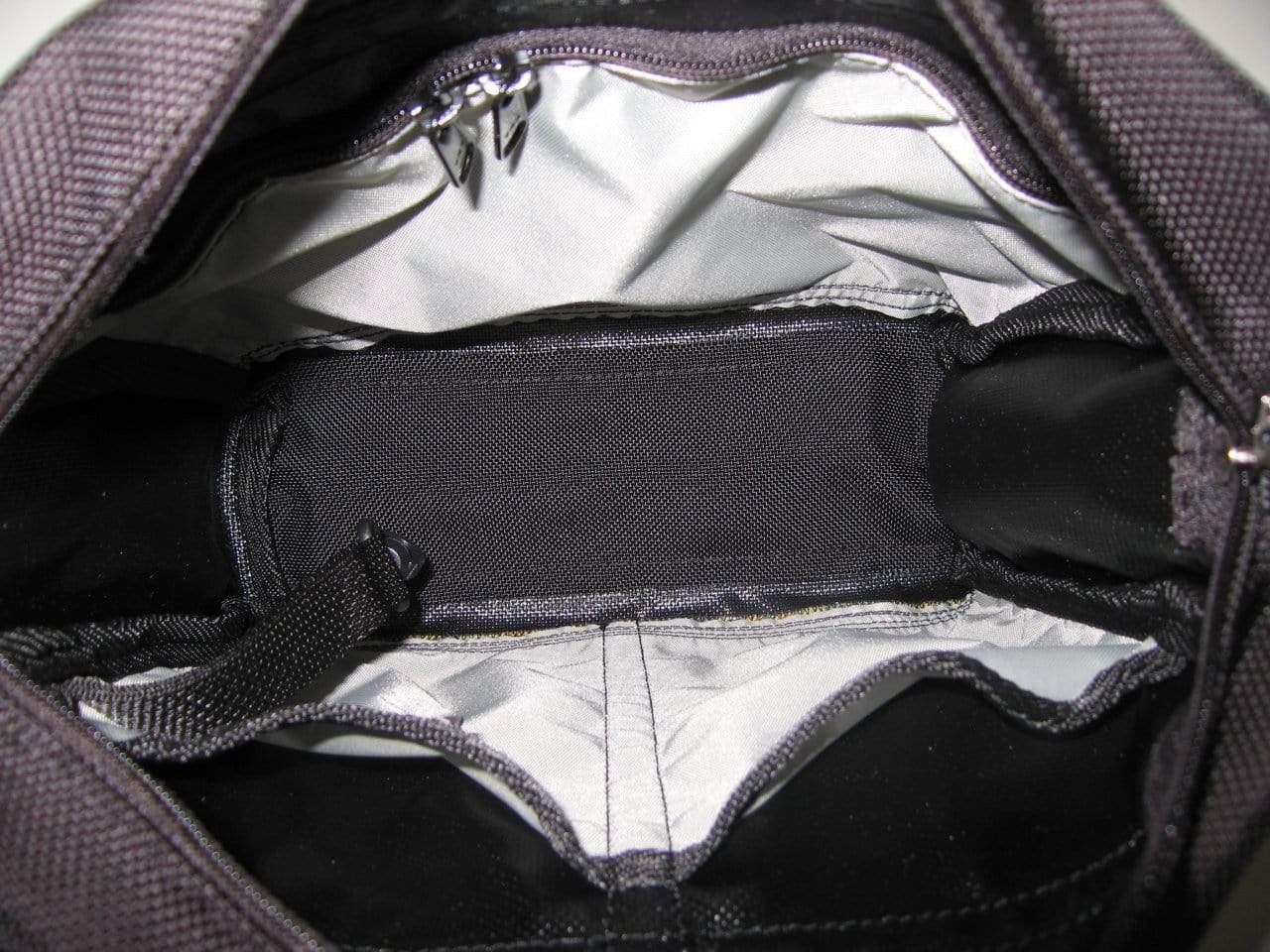 106 Navy Medium Messenger Bag Purse in Nylon with Fabric Accent Pockets