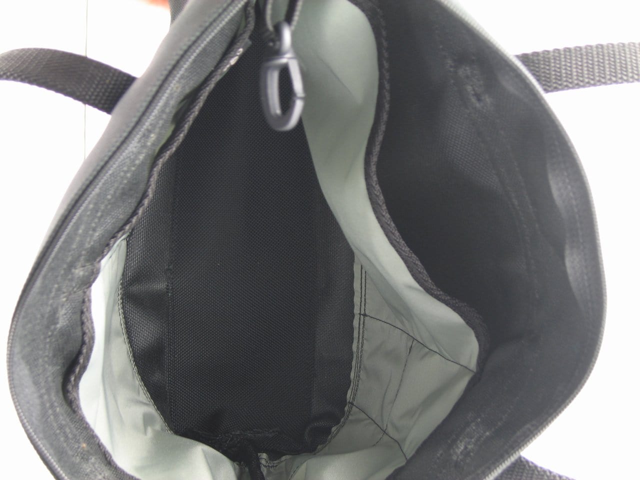 L: Large Tote in Black Nylon