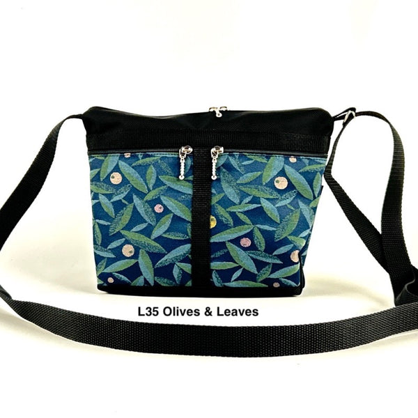 221L small organizer purse in Black Nylon with fabric accent pockets