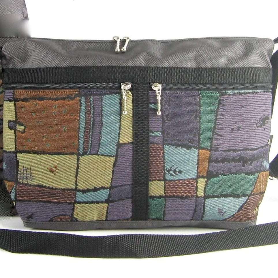 221L Small Organizer Purse in Gray Nylon with fabric accent pockets