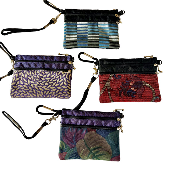 39R Three zipper organizer with wristlet and carabiner clip