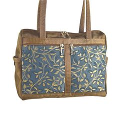 P  Classic “Pocketbook” w/ 2 open end pockets