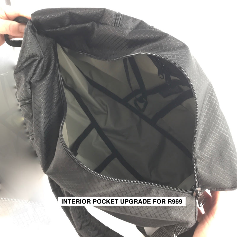 R969W Large Side Entry Backpack with padded straps in Ripstop Nylon with security pockets