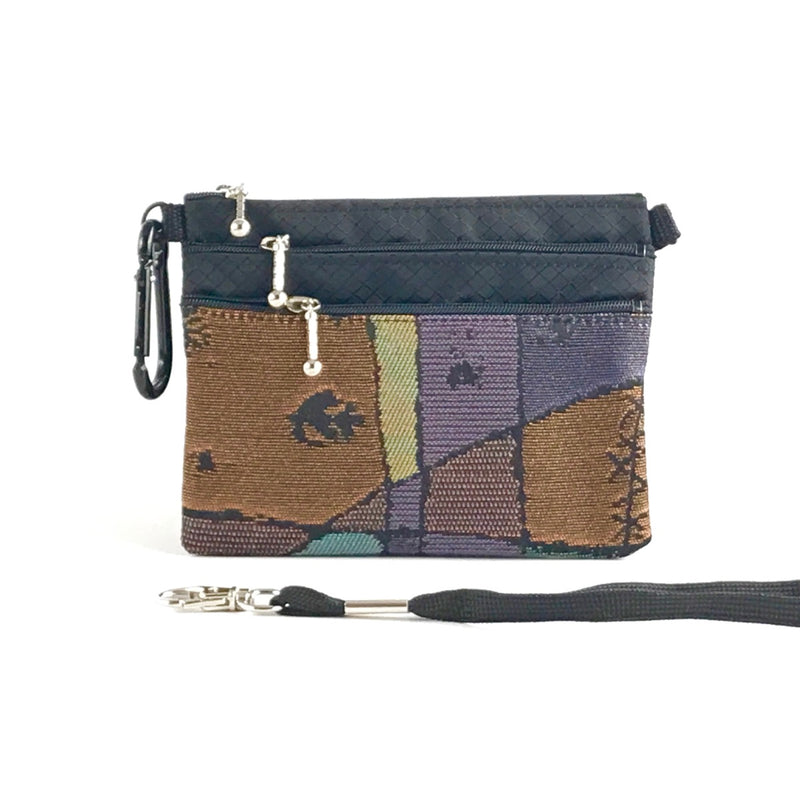 39R Three zipper organizer with wristlet and carabiner clip