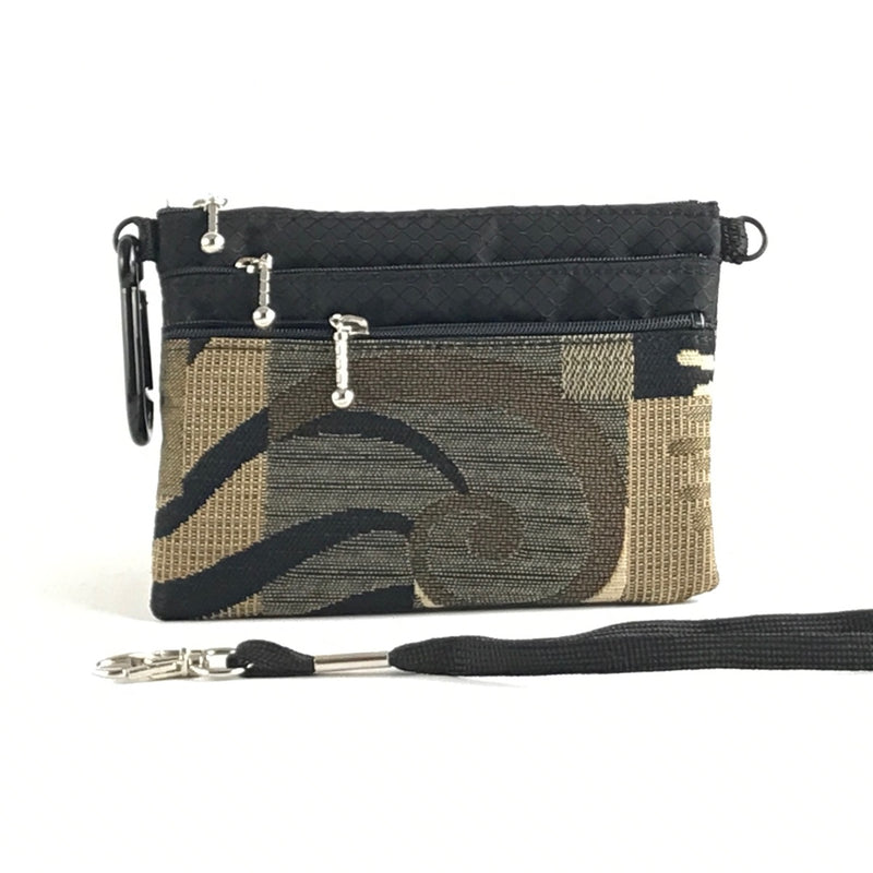 39R Three zipper organizer with wristlet and carabiner clip