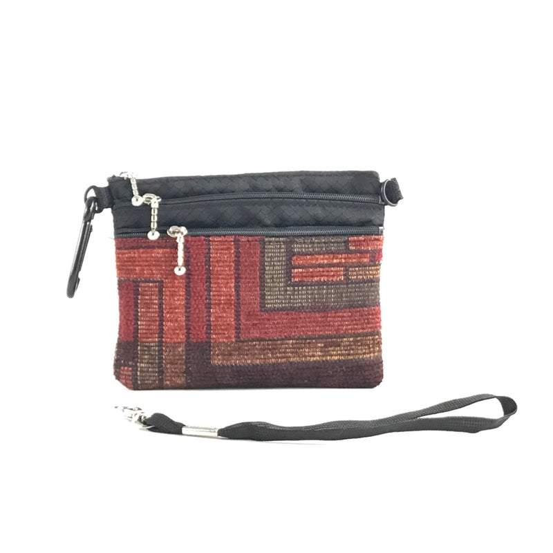 39R Three zipper organizer with wristlet and carabiner clip